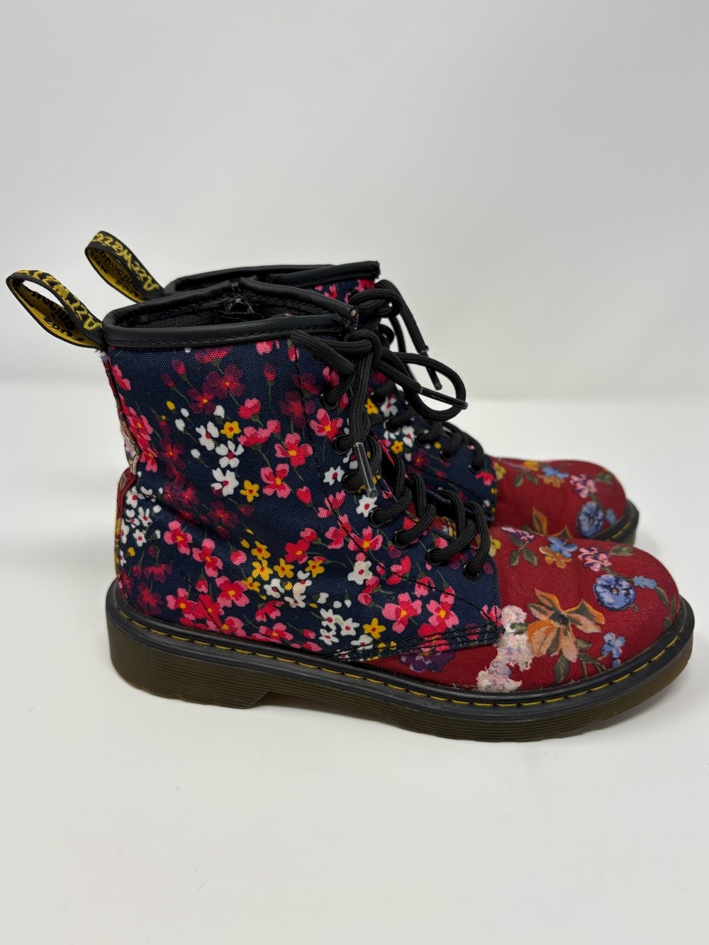 Dr. Martens Kids 4/Womens 5 Delaney Floral Lace-Up Canvas Boots - Navy & Red